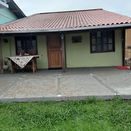 فيلا Casa Do Arco-Iris Florianópolis المظهر الخارجي الصورة